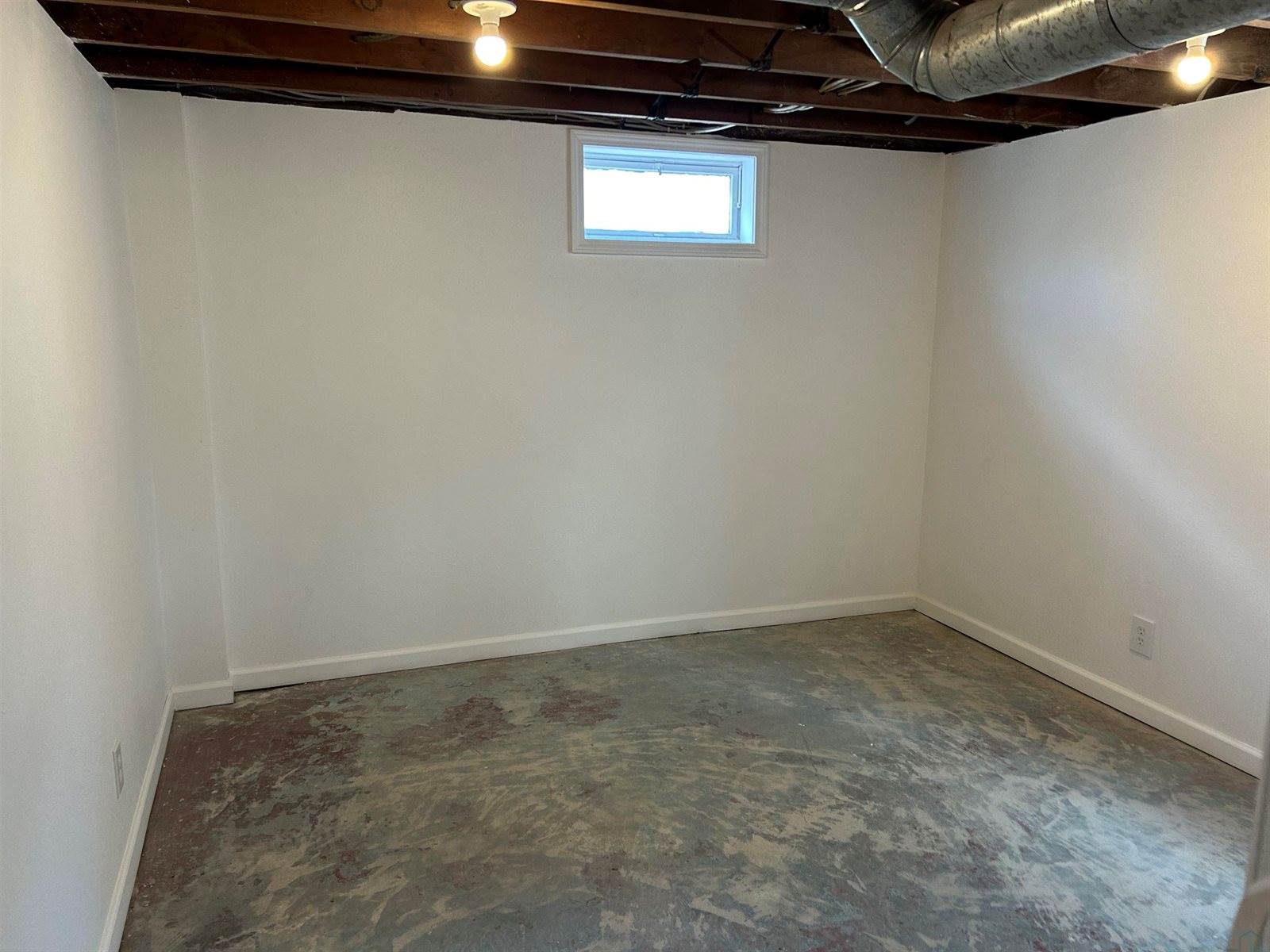2217 Geneva, Sioux City, IA 51103