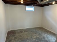 2217 Geneva, Sioux City, IA 51103