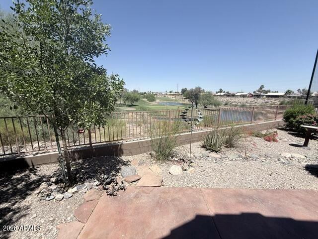 11660 West Lakeview Court, Surprise, AZ 85378