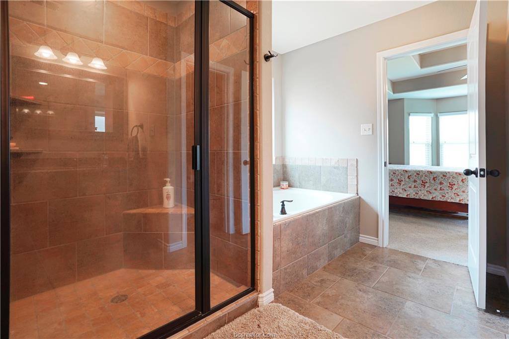 2524 Warkworth Lane, College Station, TX 77845