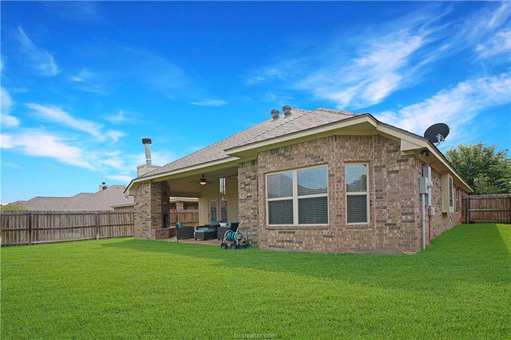 2524 Warkworth Lane, College Station, TX 77845