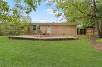2109 Wayside Drive, Bryan, TX 77802
