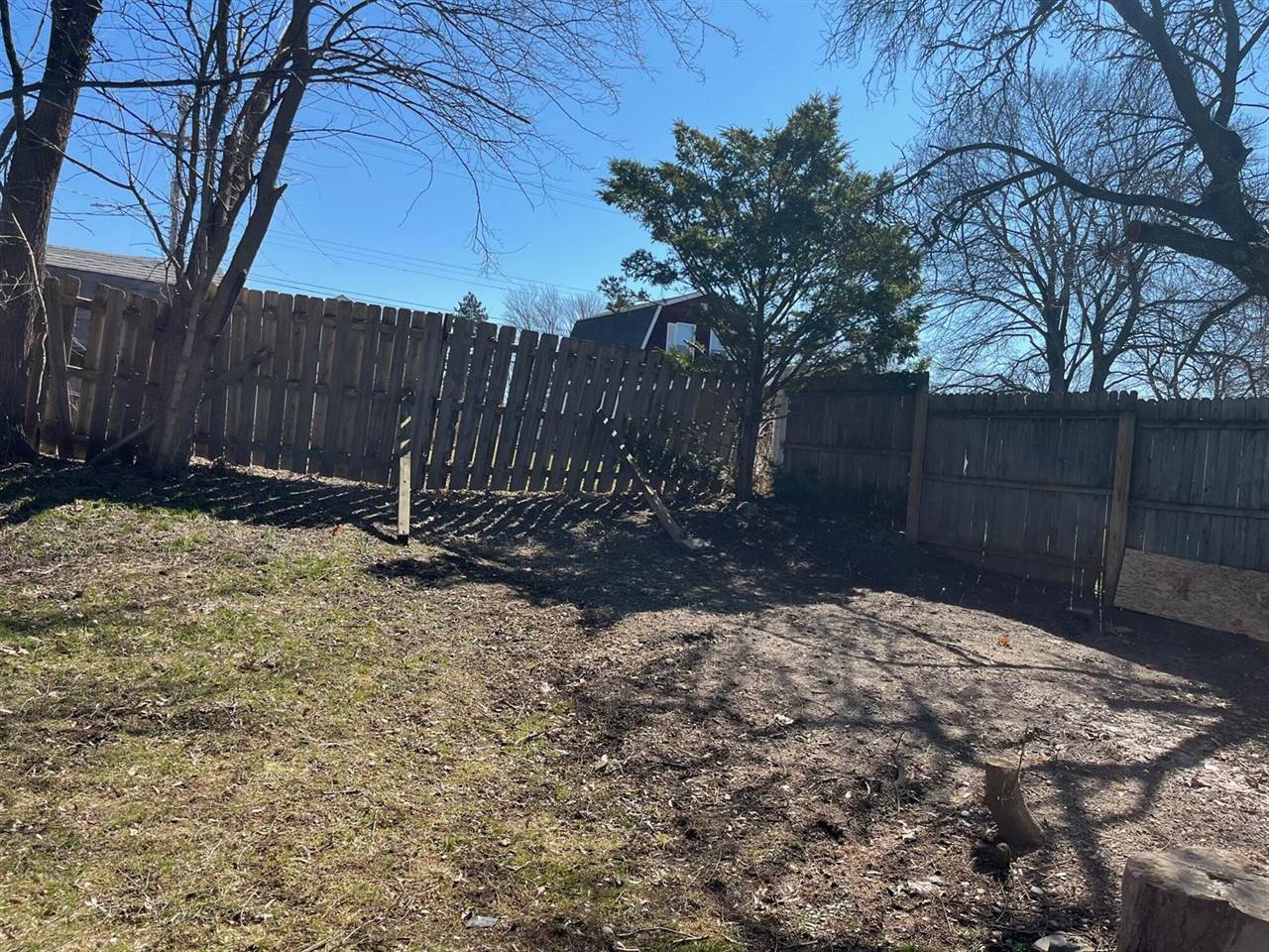 117 Oliver Drive, Houghton Lake, MI 48629