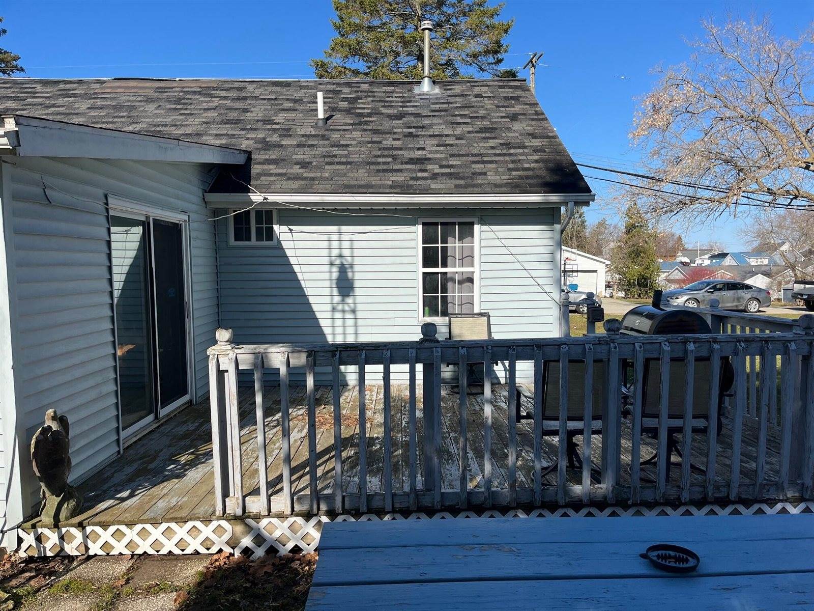 117 Oliver Drive, Houghton Lake, MI 48629