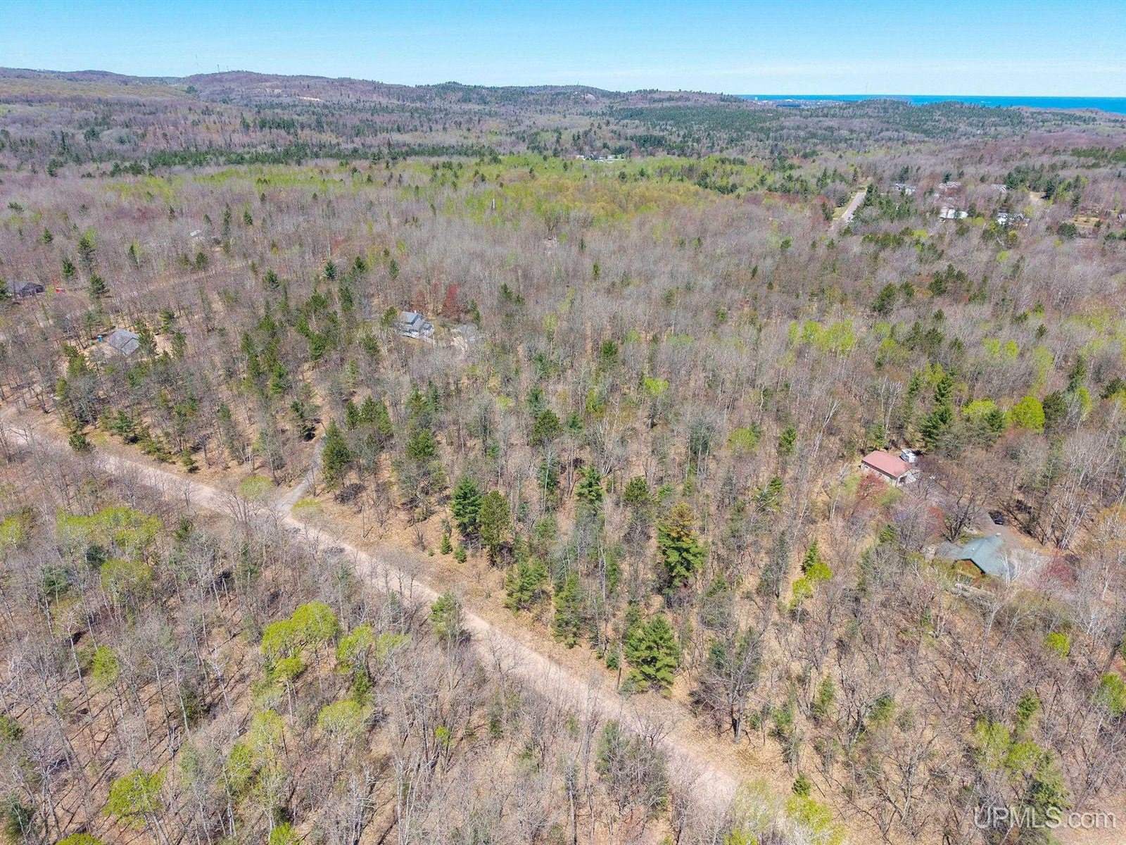 TBD S Tracie Lane, Marquette, MI 49855