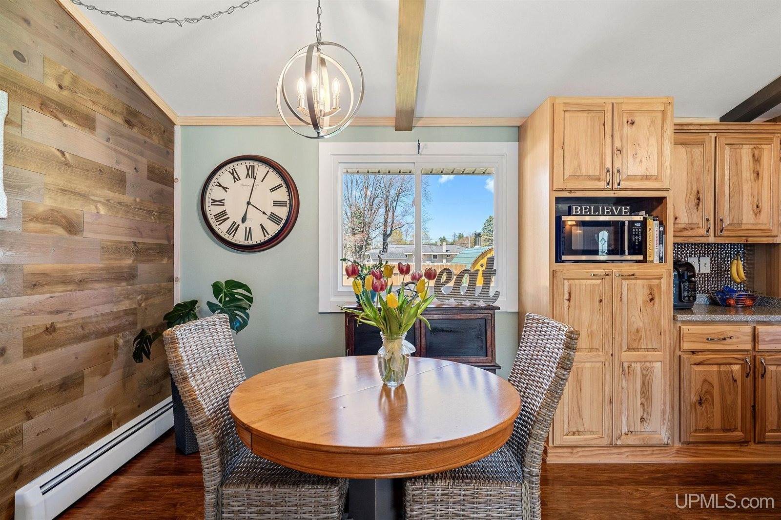 302 N River Drive, Gwinn, MI 49841