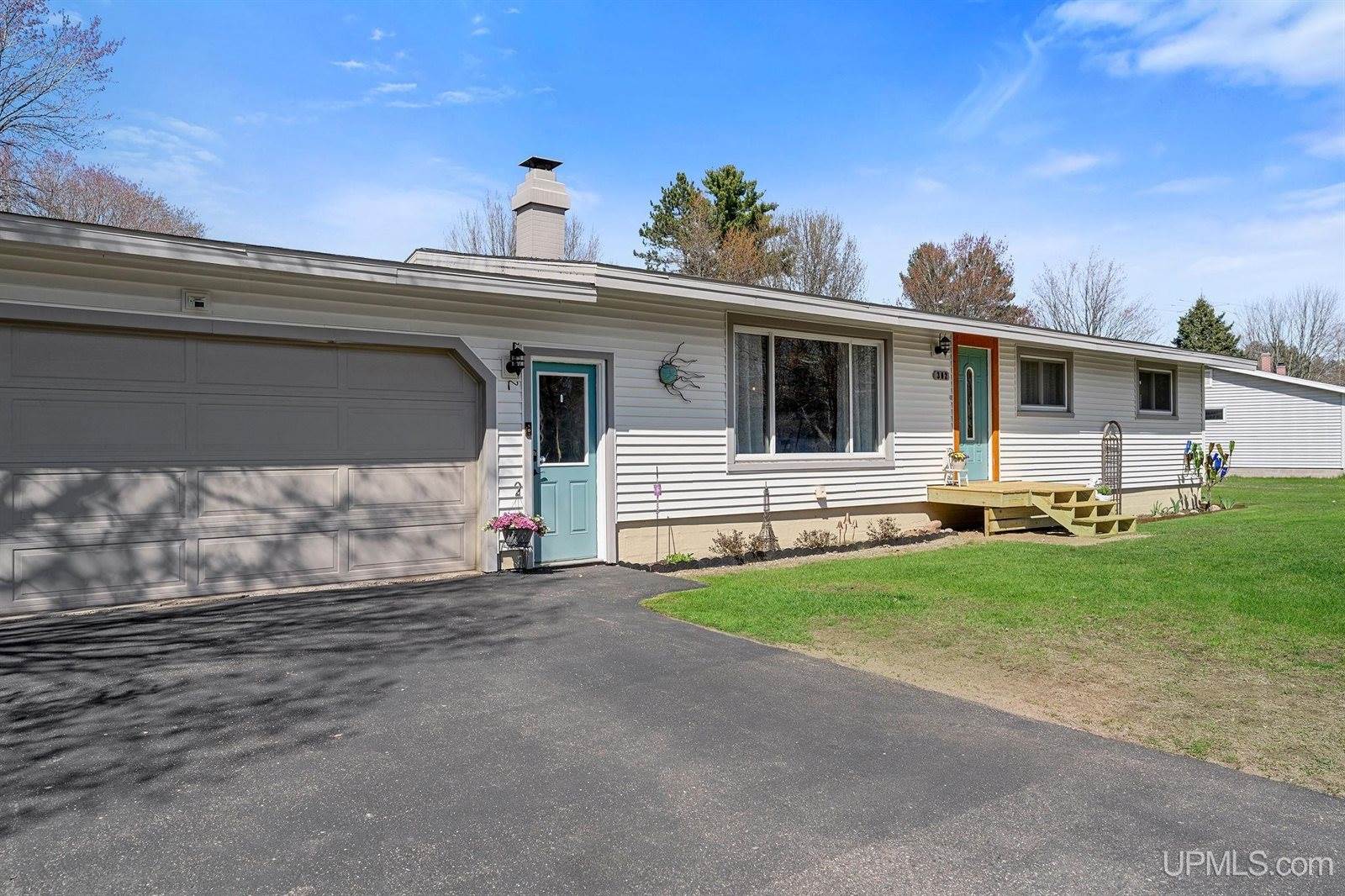 302 N River Drive, Gwinn, MI 49841