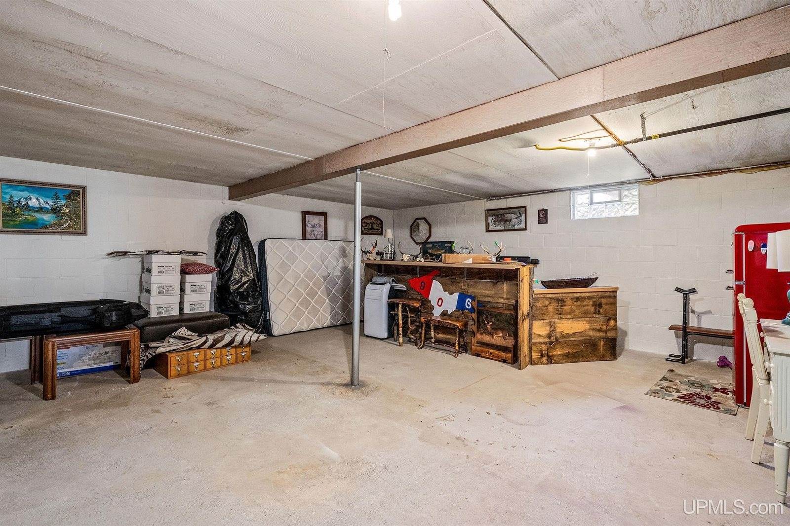 302 N River Drive, Gwinn, MI 49841