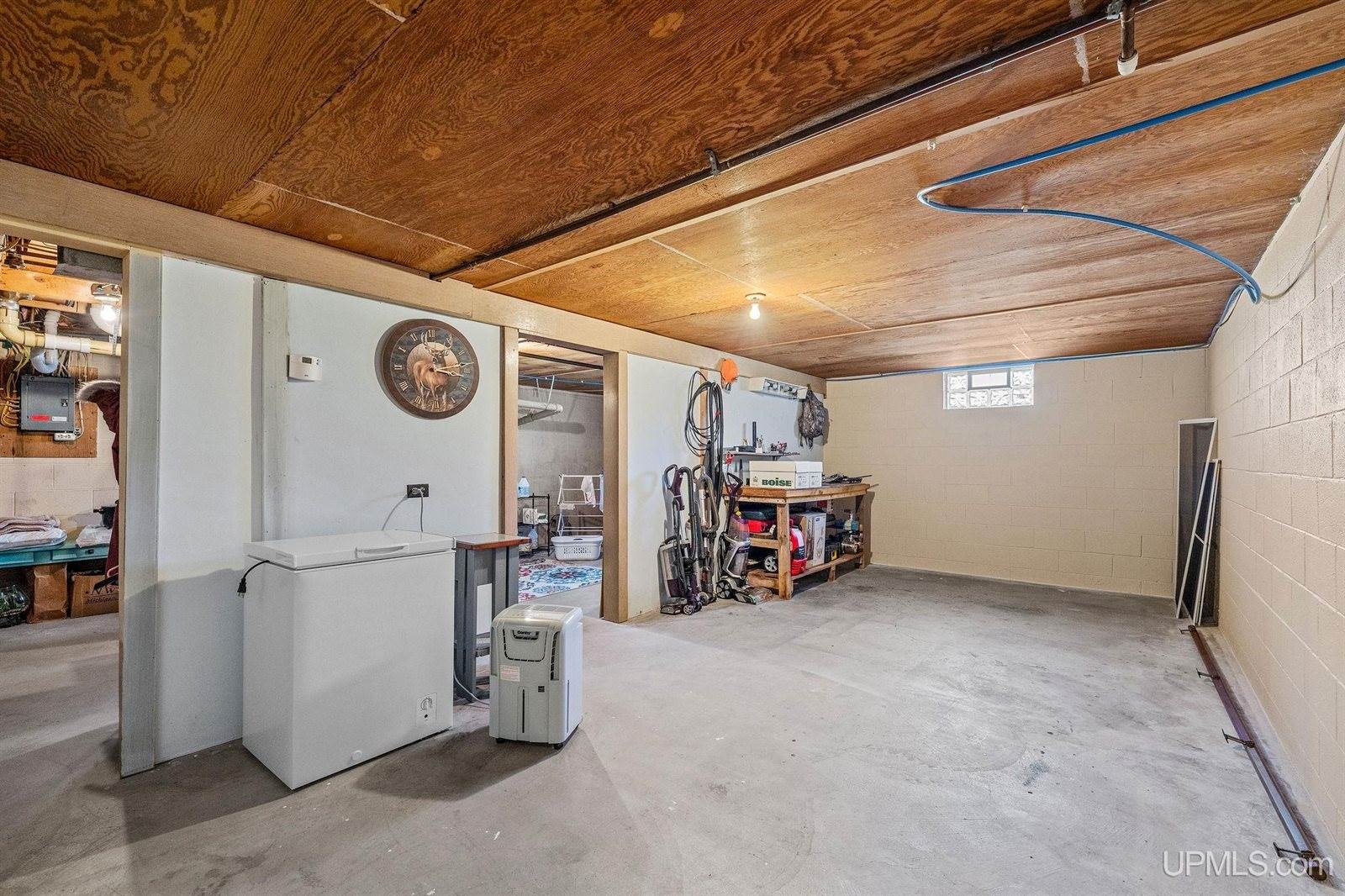 302 N River Drive, Gwinn, MI 49841