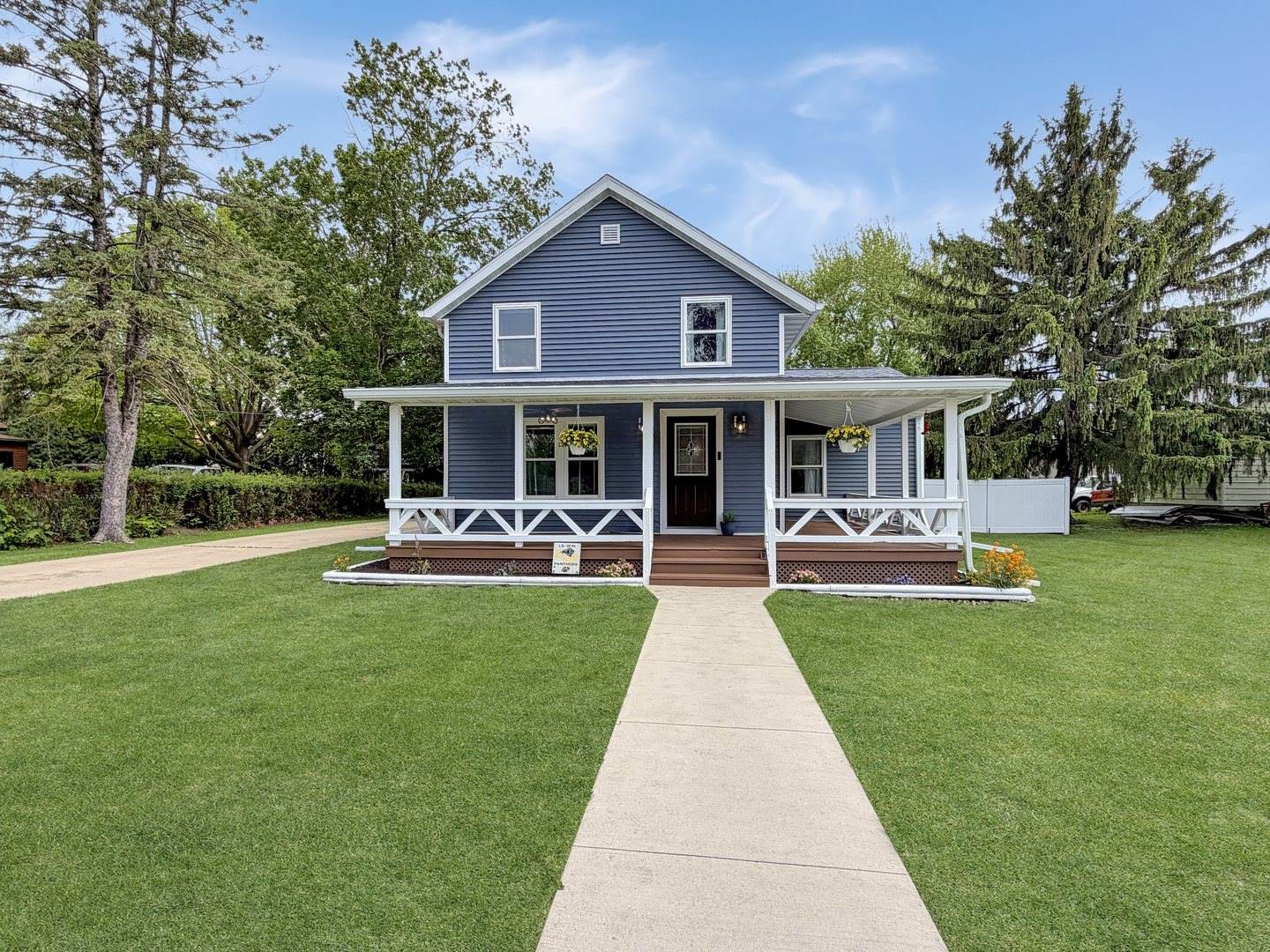 505 Oak Street, Lena, IL 61048