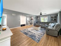505 Oak Street, Lena, IL 61048