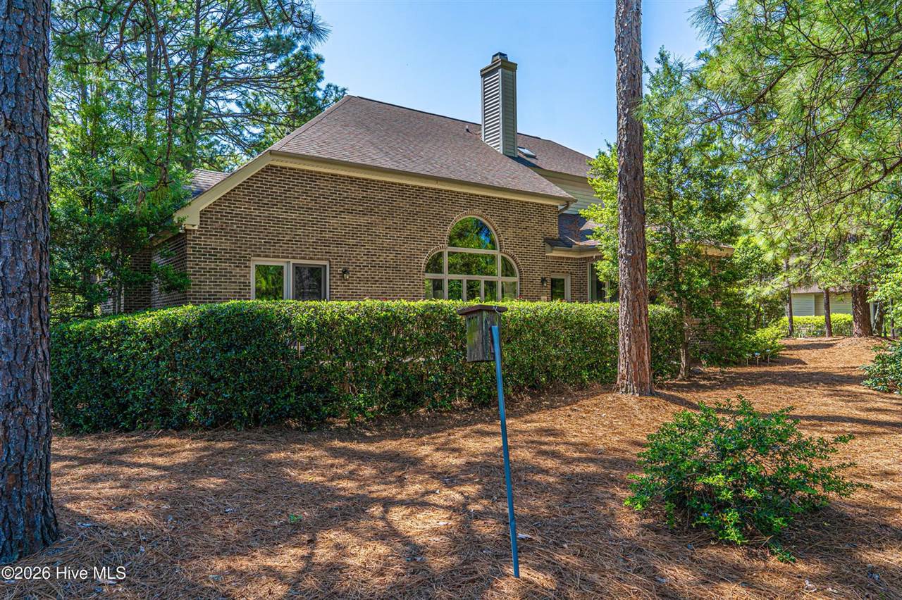 11 Squires Lane, Pinehurst, NC 28374