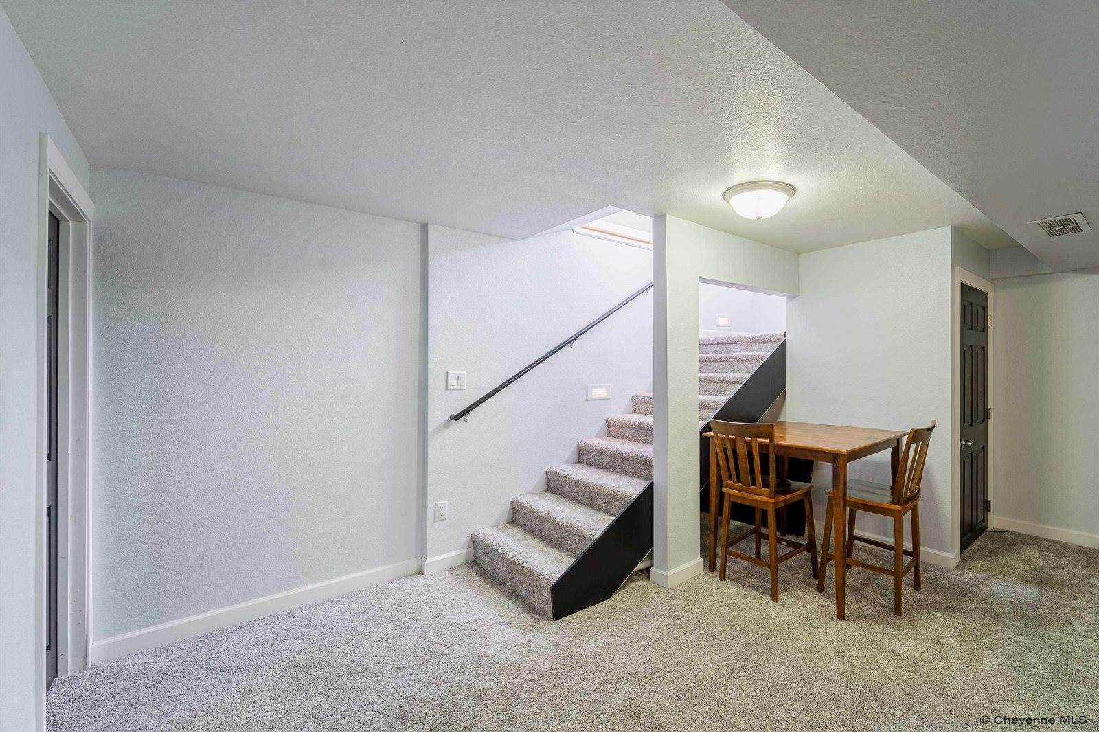 3117 Douglas St, Cheyenne, WY 82009