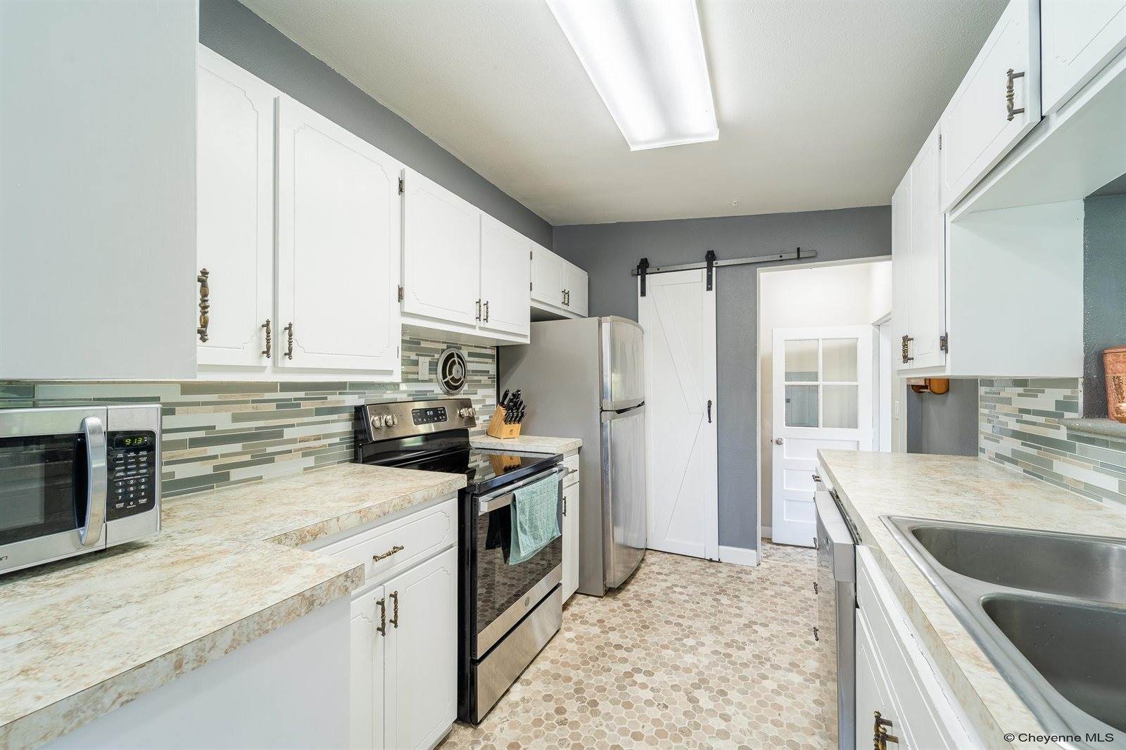 3117 Douglas St, Cheyenne, WY 82009