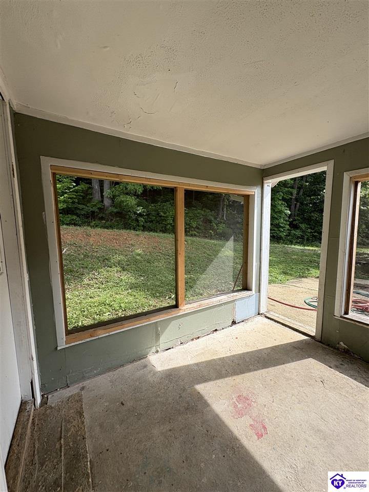 2088 Pine Ridge Road, Battletown, KY 40104
