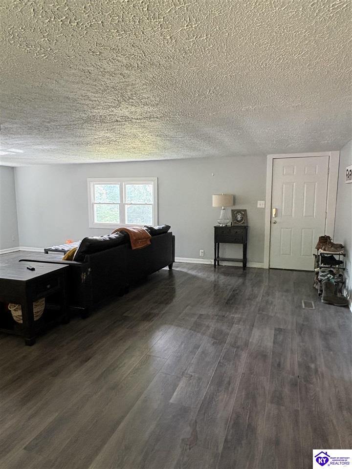 2088 Pine Ridge Road, Battletown, KY 40104