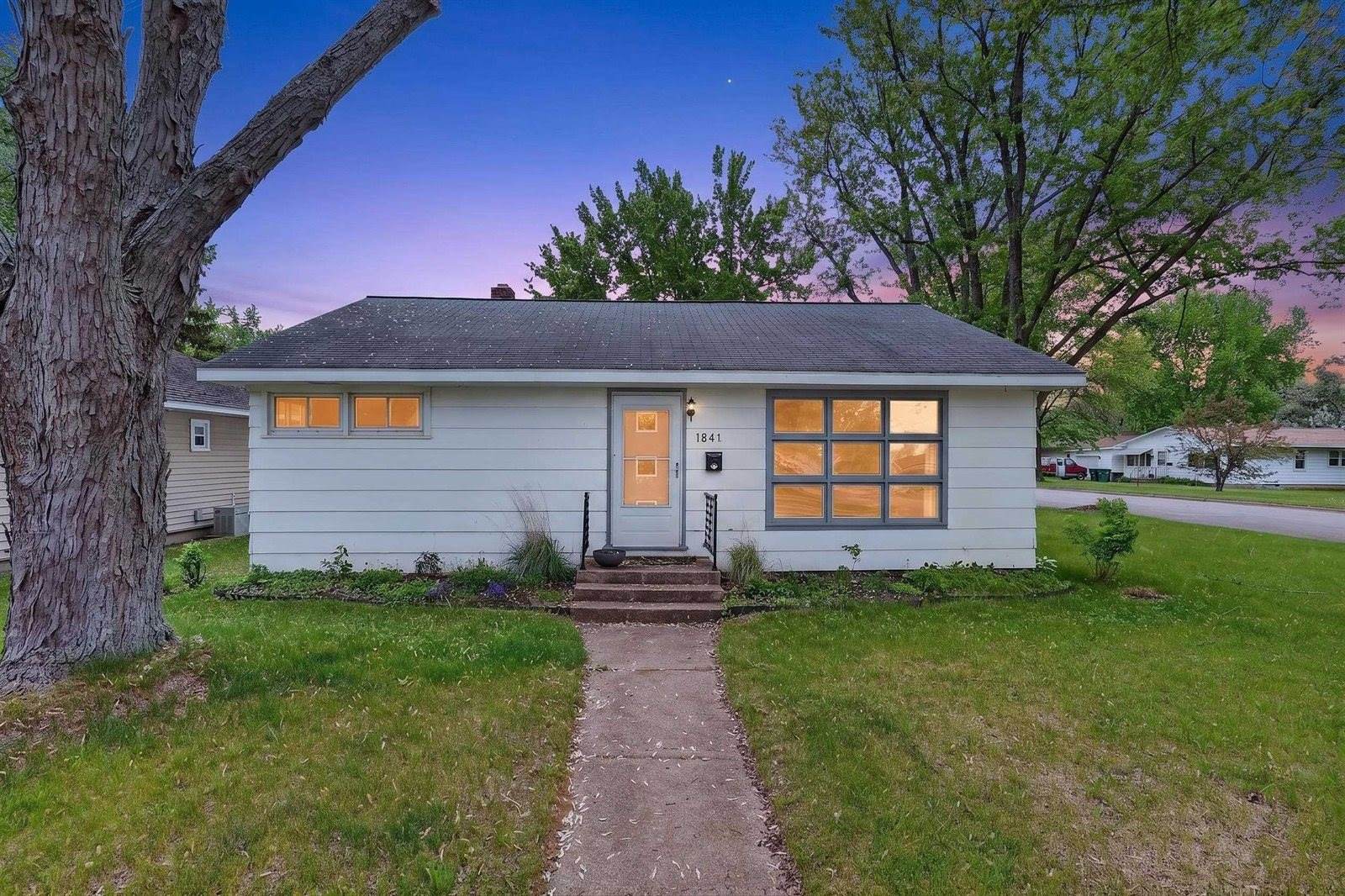 1841 Chestnut Street, Wisconsin Rapids, WI 54494