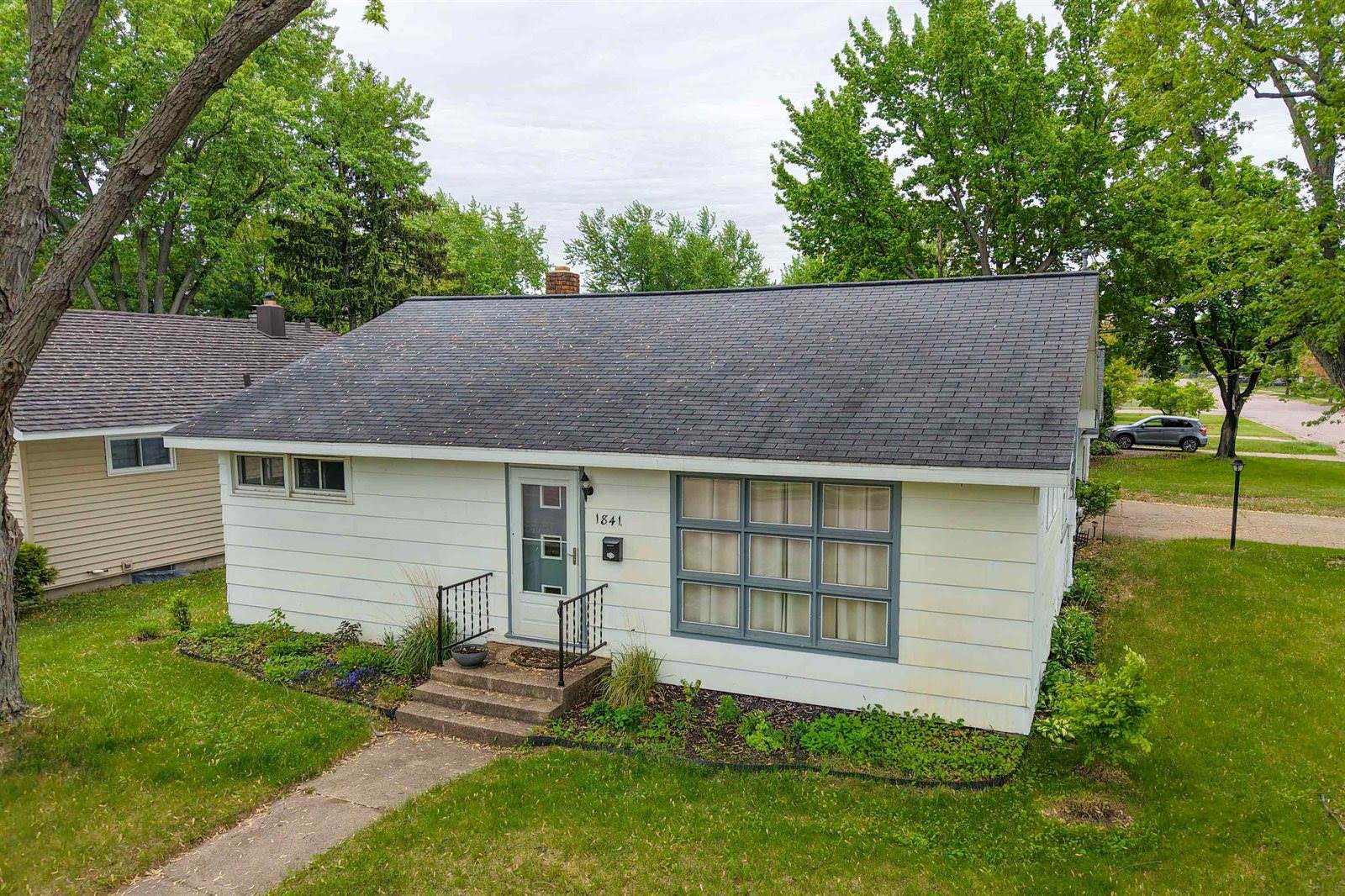 1841 Chestnut Street, Wisconsin Rapids, WI 54494
