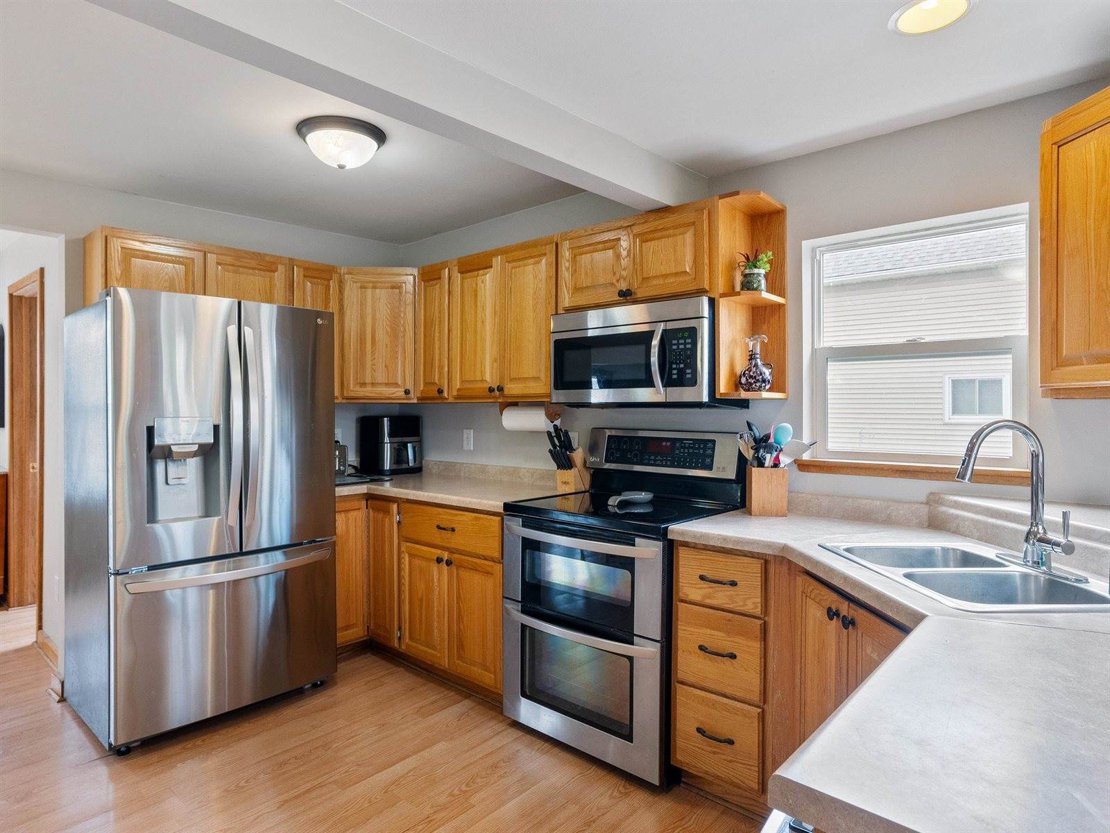 612 S Washington Avenue, Marshfield, WI 54449