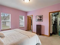 612 S Washington Avenue, Marshfield, WI 54449