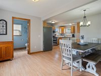 612 S Washington Avenue, Marshfield, WI 54449