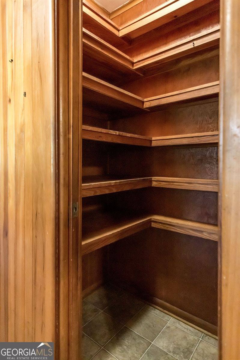 1402 West 12th Street, Alma, GA 31510
