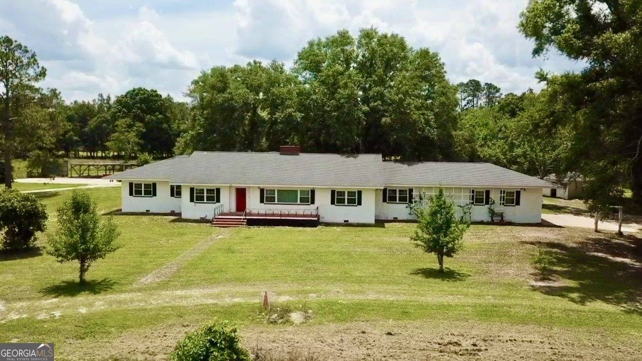 1402 West 12th Street, Alma, GA 31510