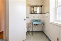 1402 West 12th Street, Alma, GA 31510