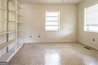 1402 West 12th Street, Alma, GA 31510