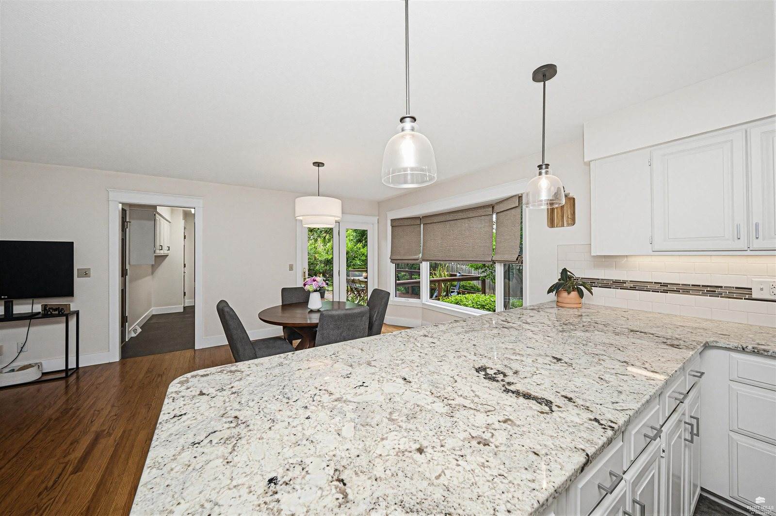 731 Victoria Heights Terrace, Salina, KS 67401