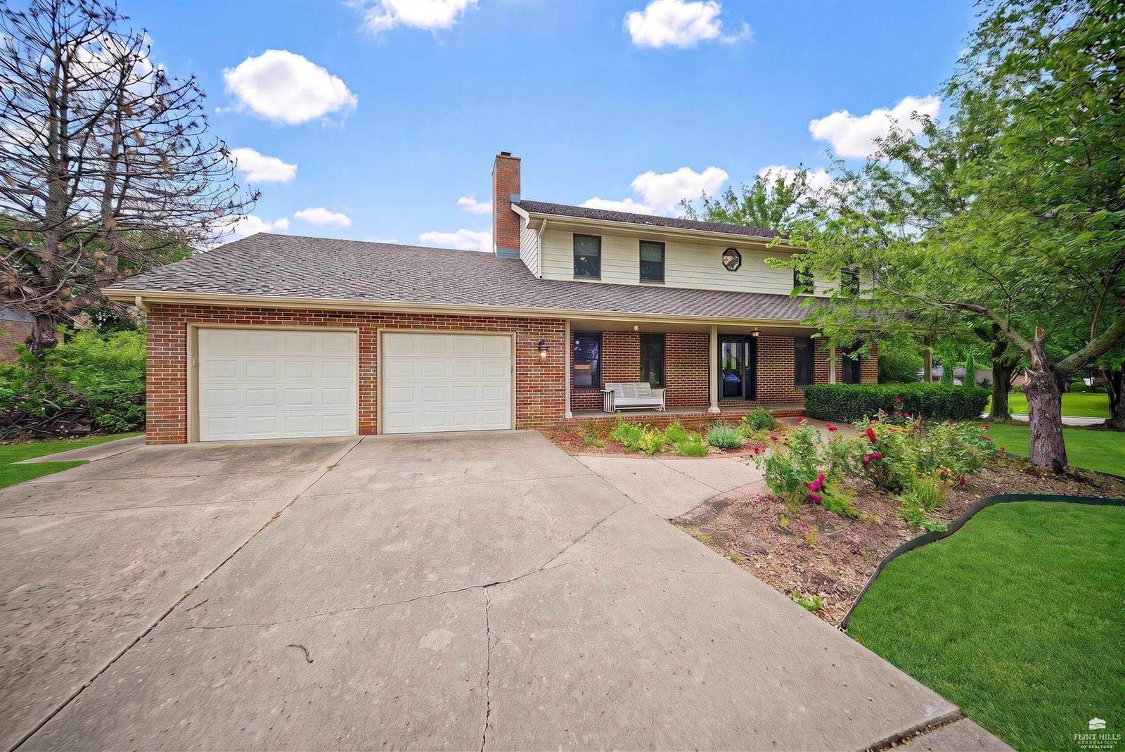 731 Victoria Heights Terrace, Salina, KS 67401