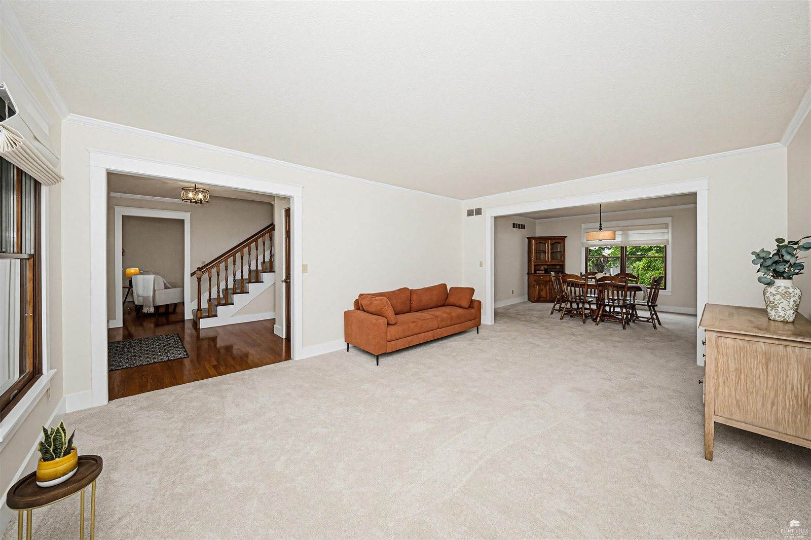 731 Victoria Heights Terrace, Salina, KS 67401