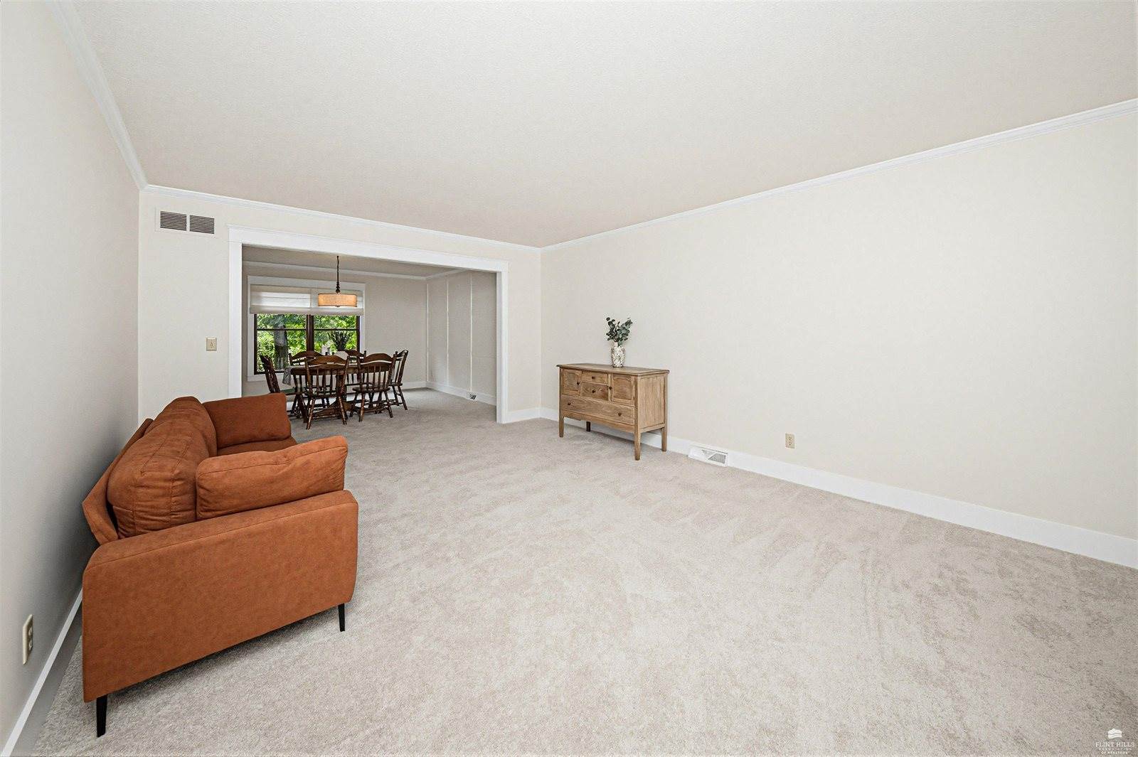 731 Victoria Heights Terrace, Salina, KS 67401