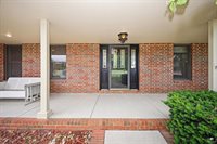 731 Victoria Heights Terrace, Salina, KS 67401