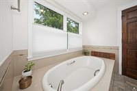 731 Victoria Heights Terrace, Salina, KS 67401