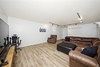 731 Victoria Heights Terrace, Salina, KS 67401