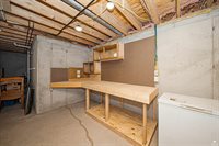 731 Victoria Heights Terrace, Salina, KS 67401