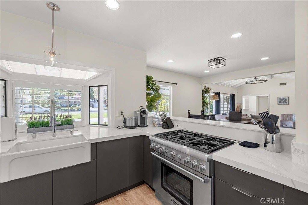 5932 Lubao ave, Woodland Hills, CA 91367