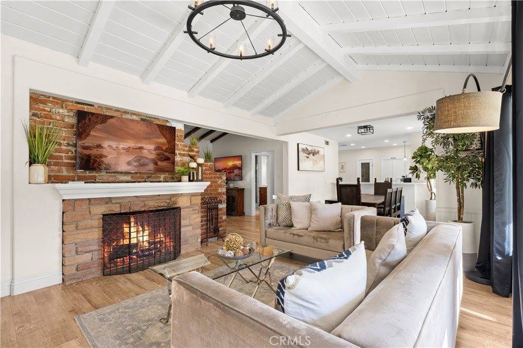 5932 Lubao ave, Woodland Hills, CA 91367