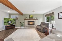 15213 103rd Avenue Ct East, Puyallup, WA 98374