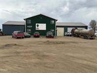 4319 16th Avenue West, Williston, ND 58801