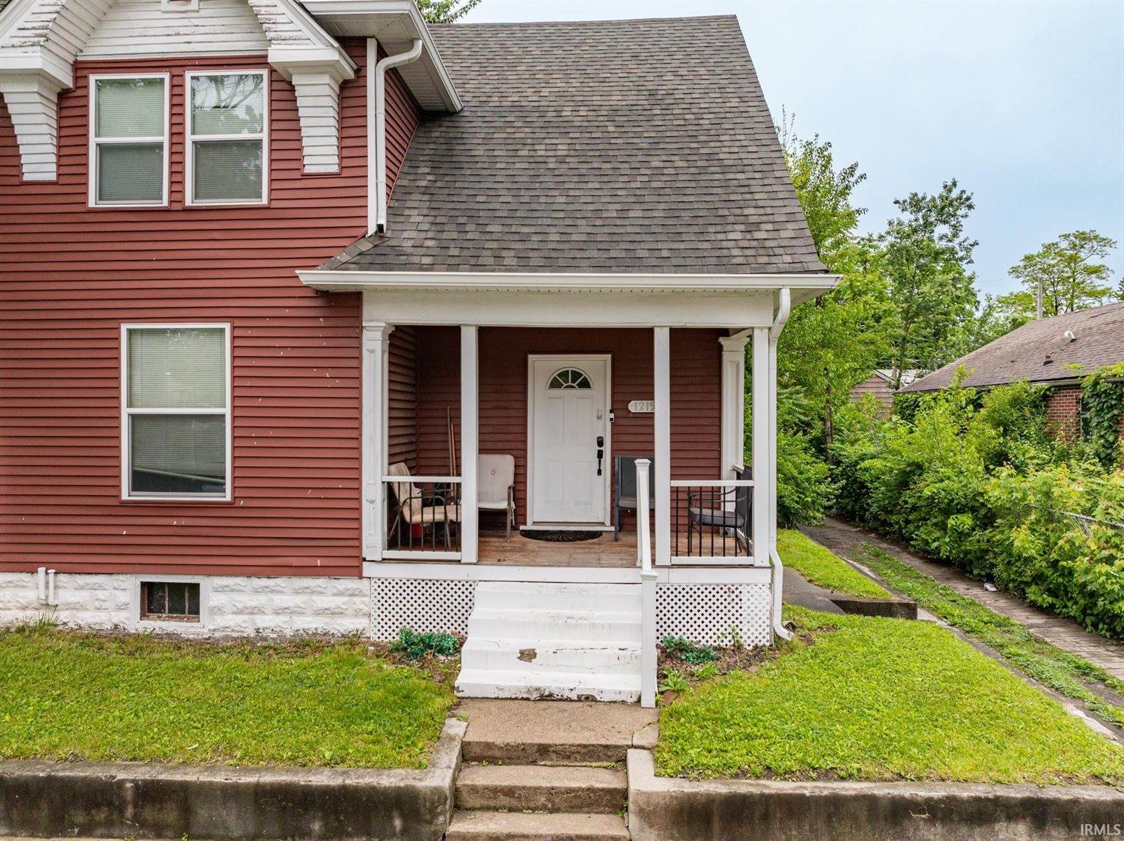 1215 S Jefferson Street, Muncie, IN 47302