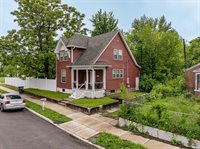 1215 S Jefferson Street, Muncie, IN 47302