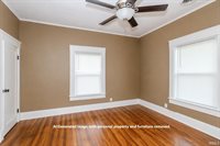 1215 S Jefferson Street, Muncie, IN 47302