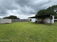 111 Whitmore Road, Scott, LA 70583