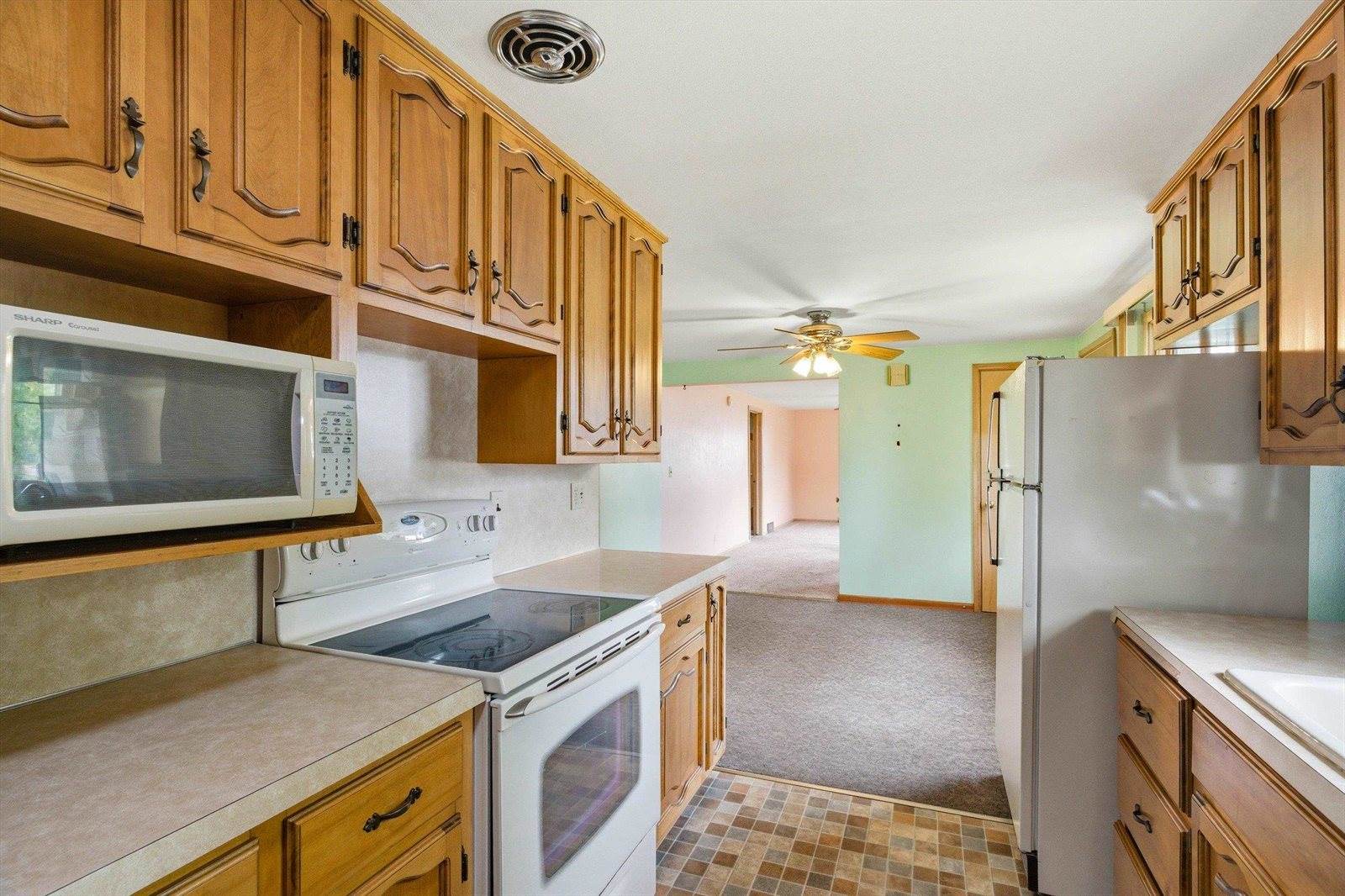 100 W Buse Street, Spencer, WI 54479