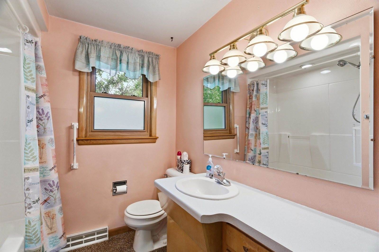 100 W Buse Street, Spencer, WI 54479