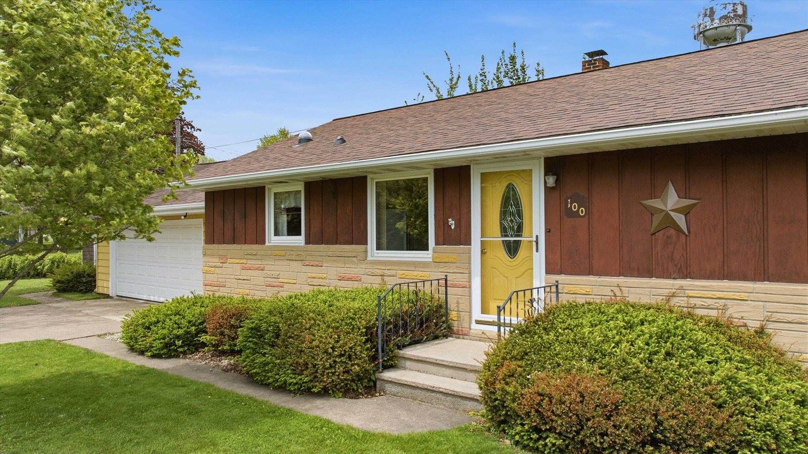 100 W Buse Street, Spencer, WI 54479