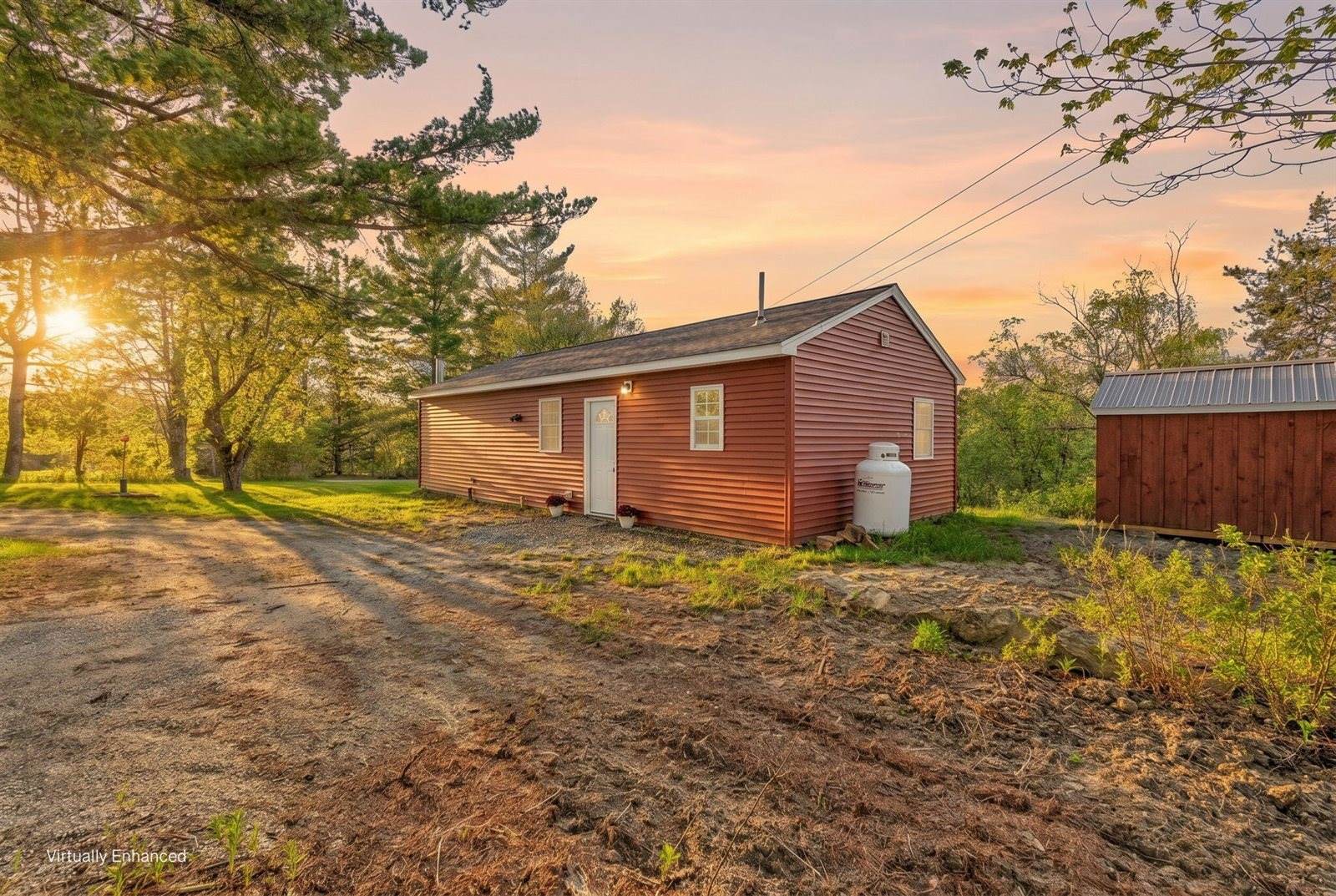 727 North Bend Road, Surry, ME 04684