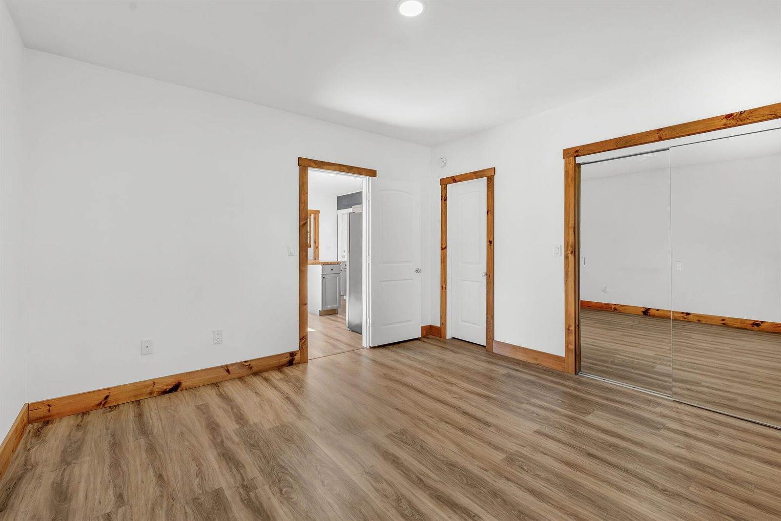 727 North Bend Road, Surry, ME 04684